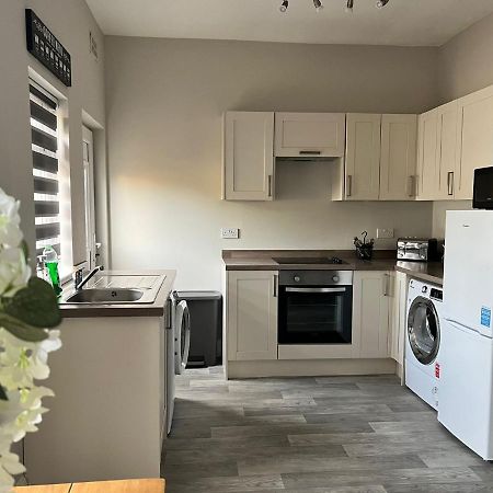 Kim Family Holiday Get-Away 4 Bedrooms 2 Baths Blackpool Exterior photo